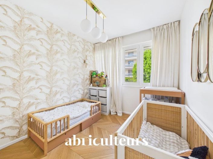 Image No.14-2 Bed Apartment for sale