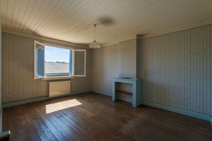Image No.11-5 Bed House for sale
