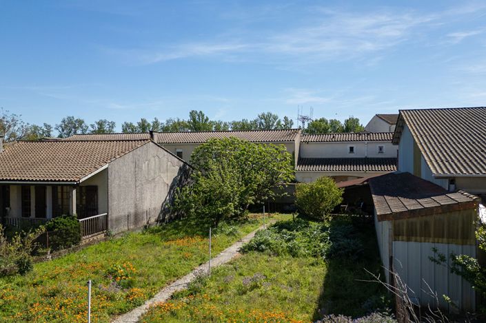 Image No.2-5 Bed House for sale
