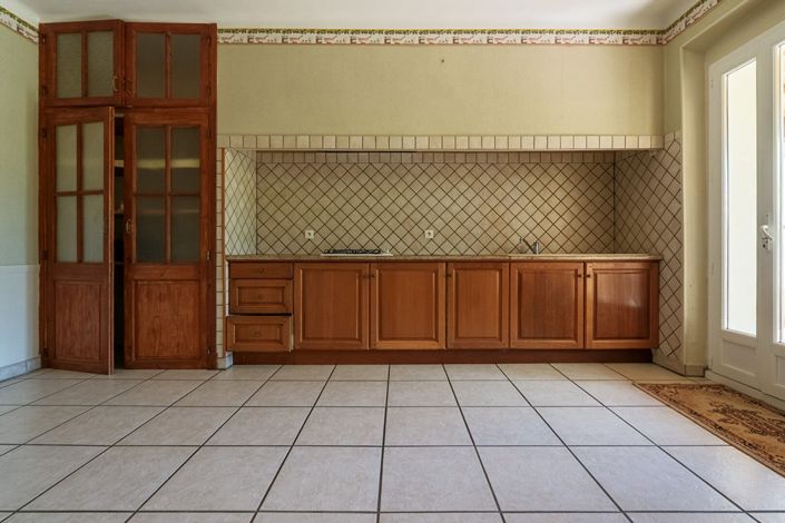 Image No.5-5 Bed House for sale