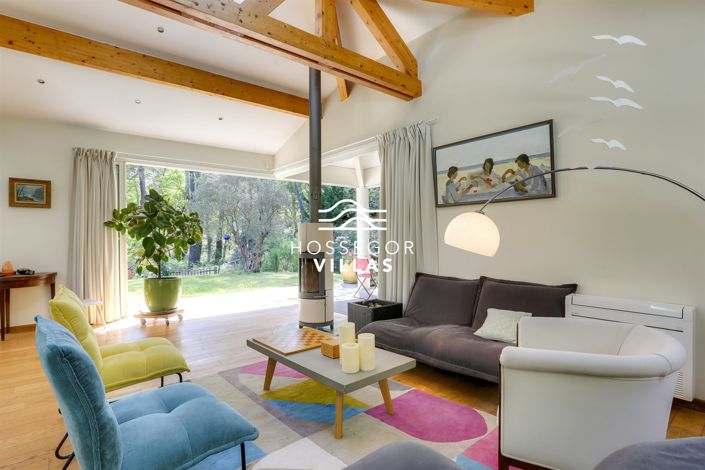 Image No.11-6 Bed House for sale