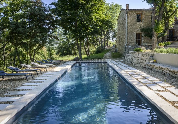 Image No.10-5 Bed Property for sale