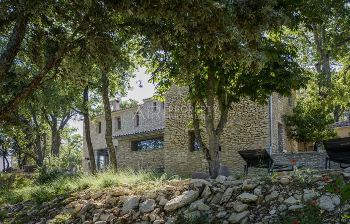 Image No.14-5 Bed Property for sale