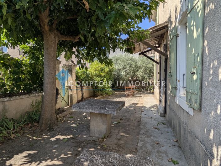 Image No.20-3 Bed House for sale