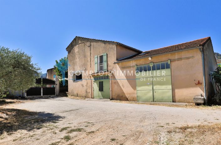 Image No.3-3 Bed House for sale
