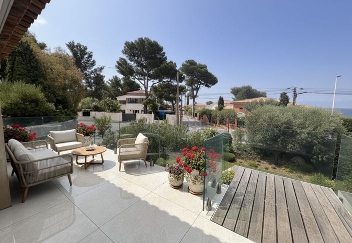 Image No.3-4 Bed House for sale