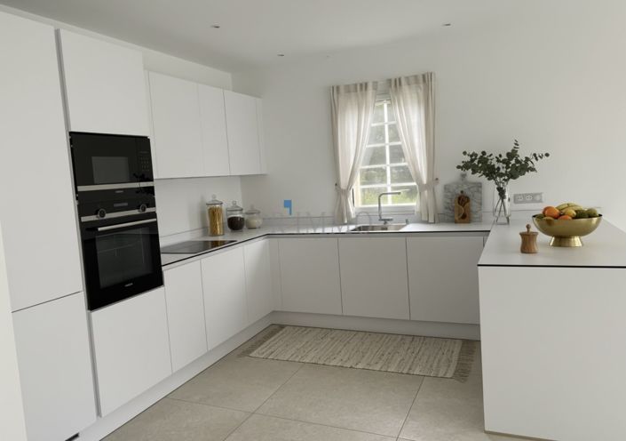 Image No.8-4 Bed House for sale