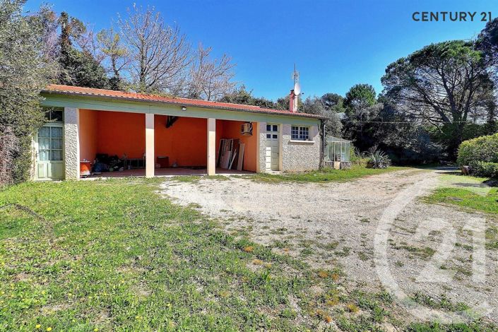 Image No.12-4 Bed House for sale
