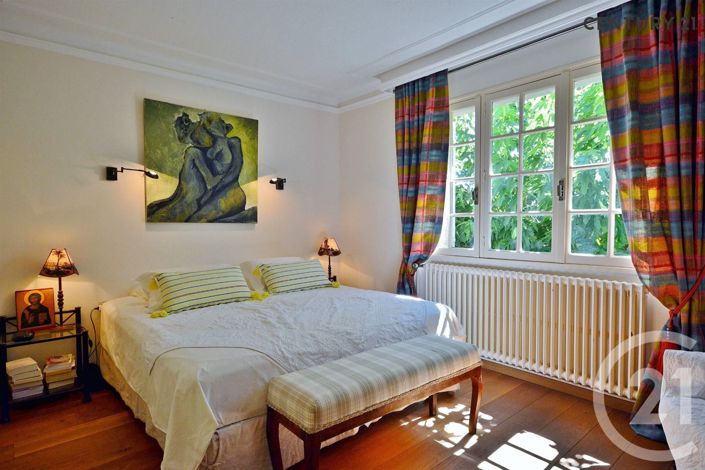 Image No.6-4 Bed House for sale