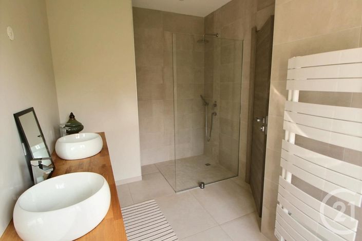 Image No.14-4 Bed House for sale