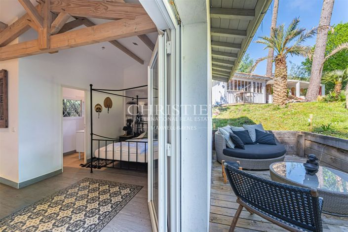 Image No.15-5 Bed House for sale
