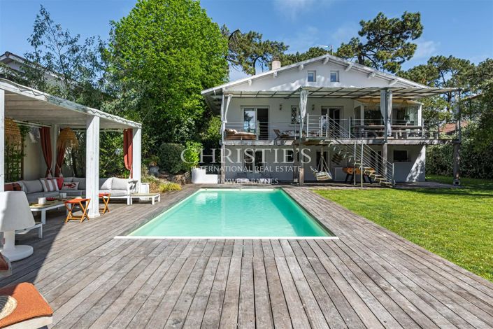 Image No.2-5 Bed House for sale