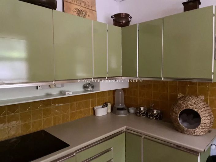 Image No.15-4 Bed House for sale