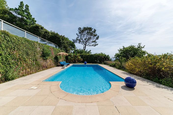 Image No.28-6 Bed House for sale