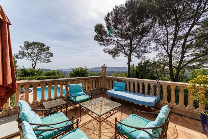 Image No.3-6 Bed House for sale