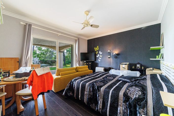 Image No.42-6 Bed House for sale