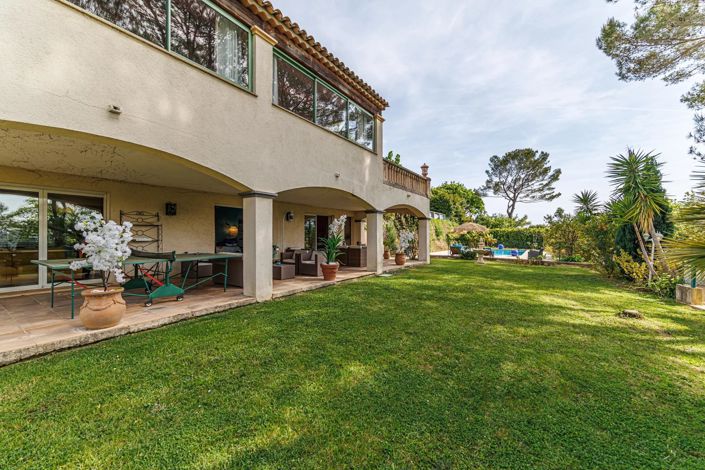Image No.44-6 Bed House for sale