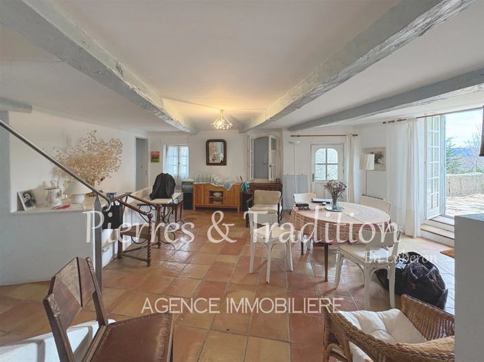 Image No.9-4 Bed House for sale