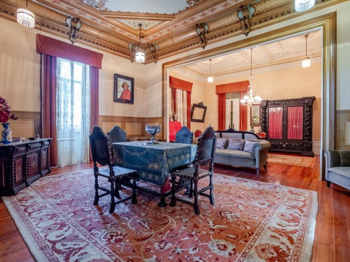 Image No.16-6 Bed House for sale
