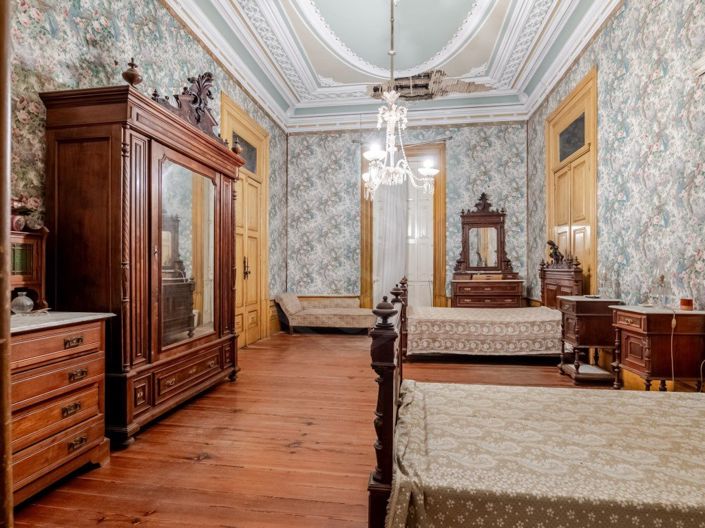 Image No.29-6 Bed House for sale