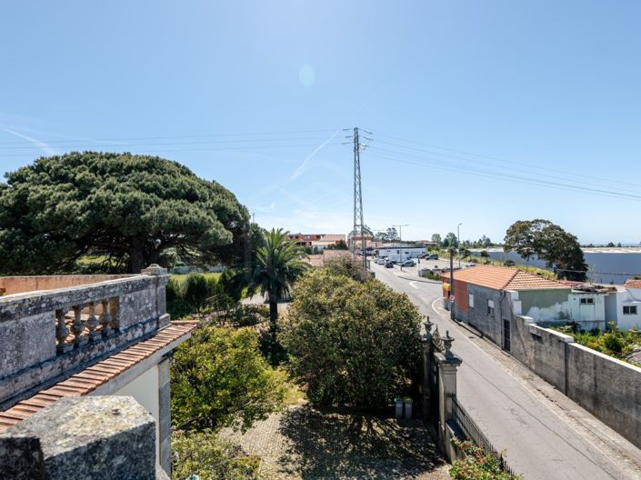 Image No.30-6 Bed House for sale