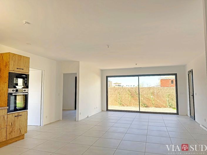 Image No.5-3 Bed House for sale
