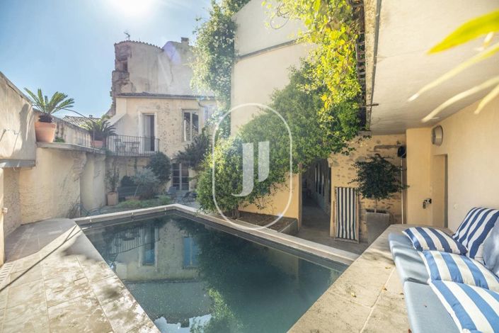 Image No.17-5 Bed House for sale