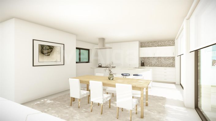 Image No.13-4 Bed House for sale