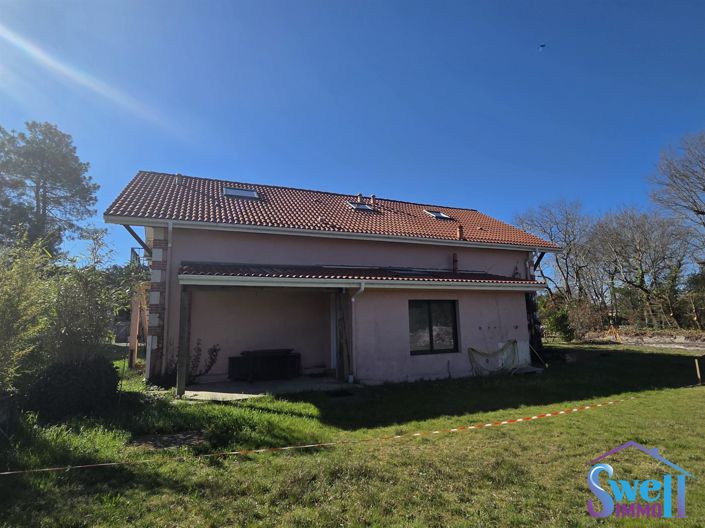 Image No.12-6 Bed House for sale