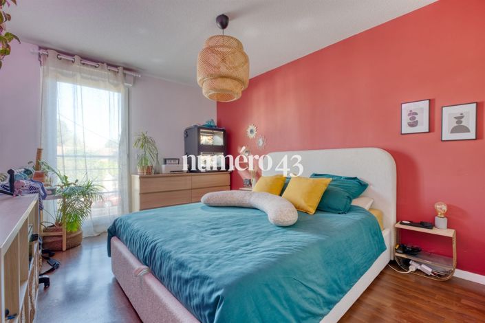 Image No.9-1 Bed Apartment for sale