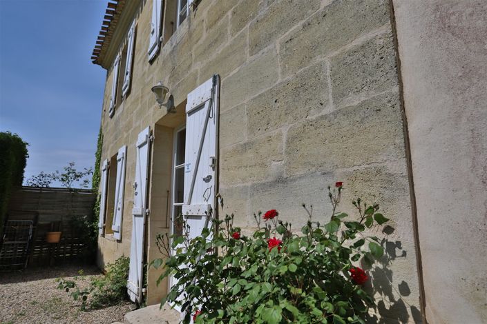 Image No.22-4 Bed House for sale