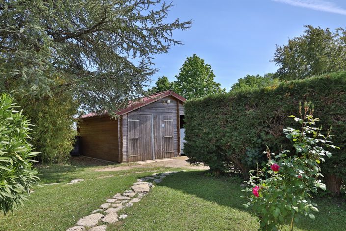 Image No.6-4 Bed House for sale