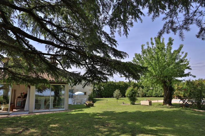 Image No.7-4 Bed House for sale