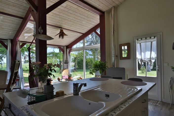Image No.8-4 Bed House for sale