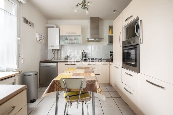 Image No.7-3 Bed Apartment for sale