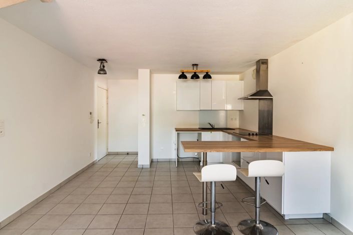 Image No.8-3 Bed Apartment for sale