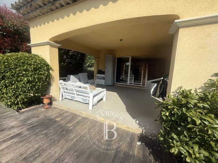 Image No.5-4 Bed House for sale
