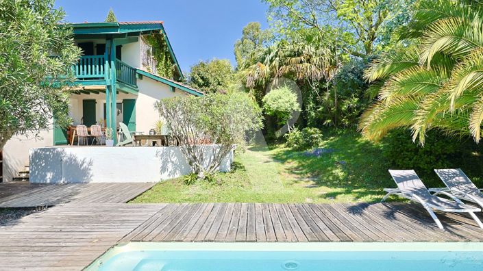 Image No.17-4 Bed House for sale