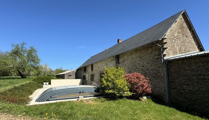 Image No.2-5 Bed House for sale