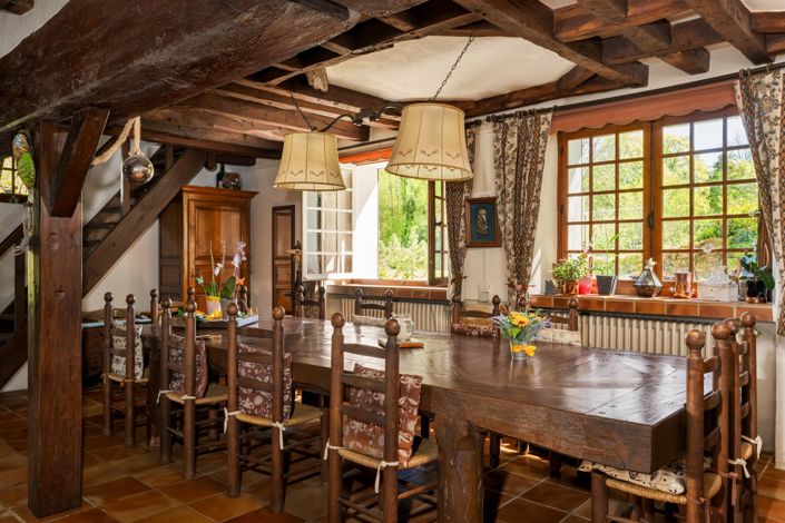 Image No.14-4 Bed House for sale