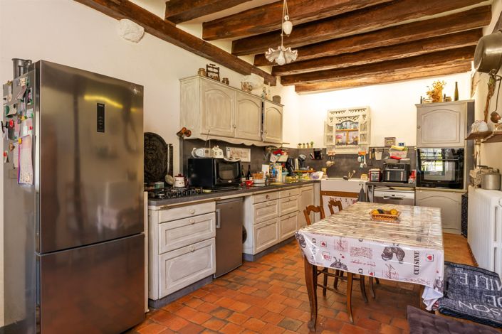 Image No.19-4 Bed House for sale