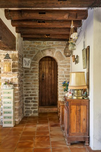 Image No.9-4 Bed House for sale