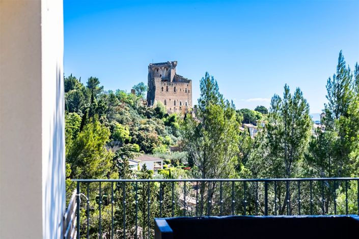 Image No.14-5 Bed House for sale