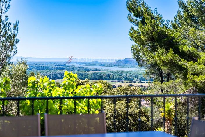 Image No.18-5 Bed House for sale