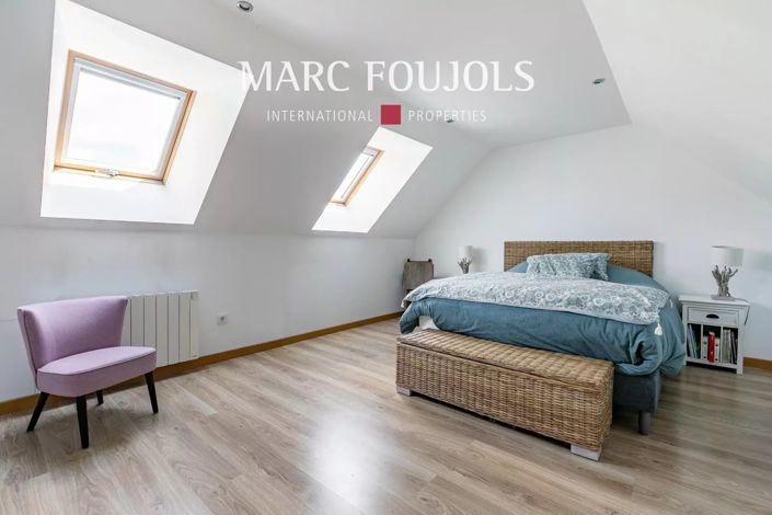 Image No.18-4 Bed House for sale
