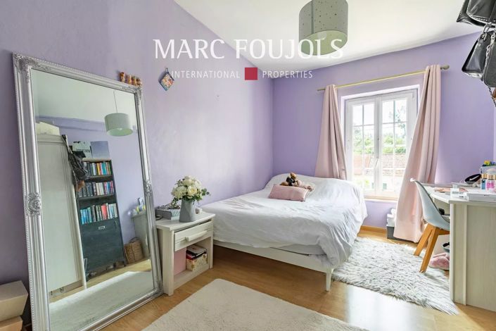 Image No.20-4 Bed House for sale