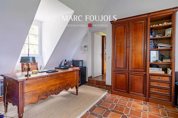 Image No.22-5 Bed House for sale
