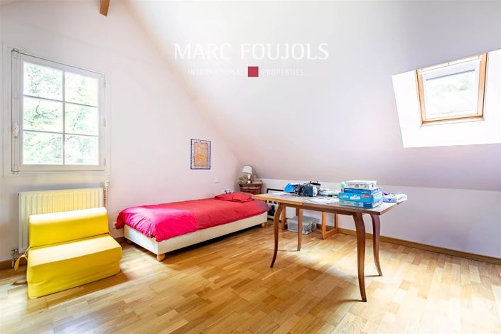 Image No.25-5 Bed House for sale
