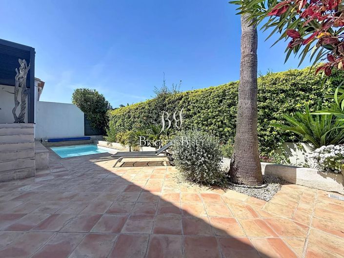 Image No.5-4 Bed House for sale