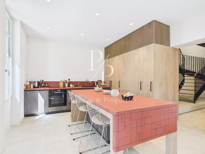 Image No.4-4 Bed House for sale